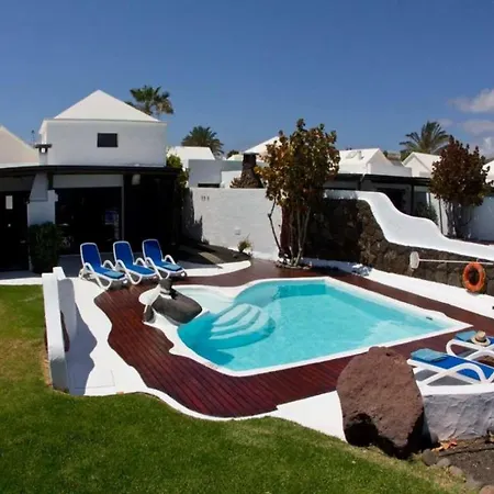 Playa Blanca Sleeps 8 Pool Wifi * Playa Blanca (Lanzarote)